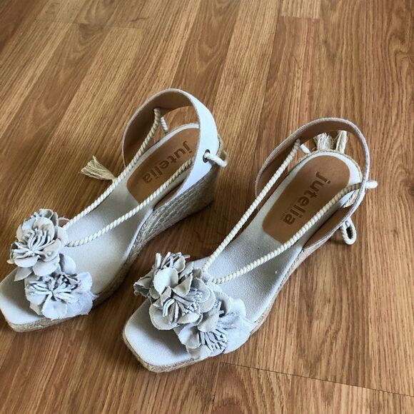 NWT Jutelia Made In Spain Women’s Suede Flower Wedge Espadrilles - Picture 5 of 14
